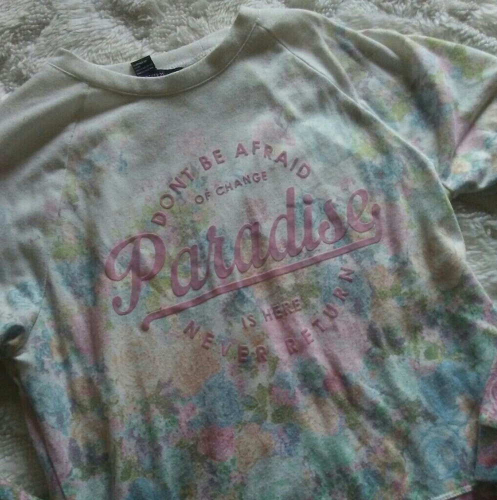 *CUTE* Floral Logo Sweatshirt Forever 21 ❤🌸